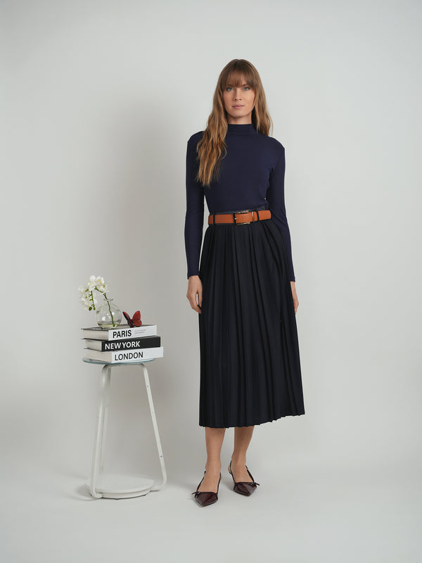 Blanc et Noir - Pleated Midi Skirt