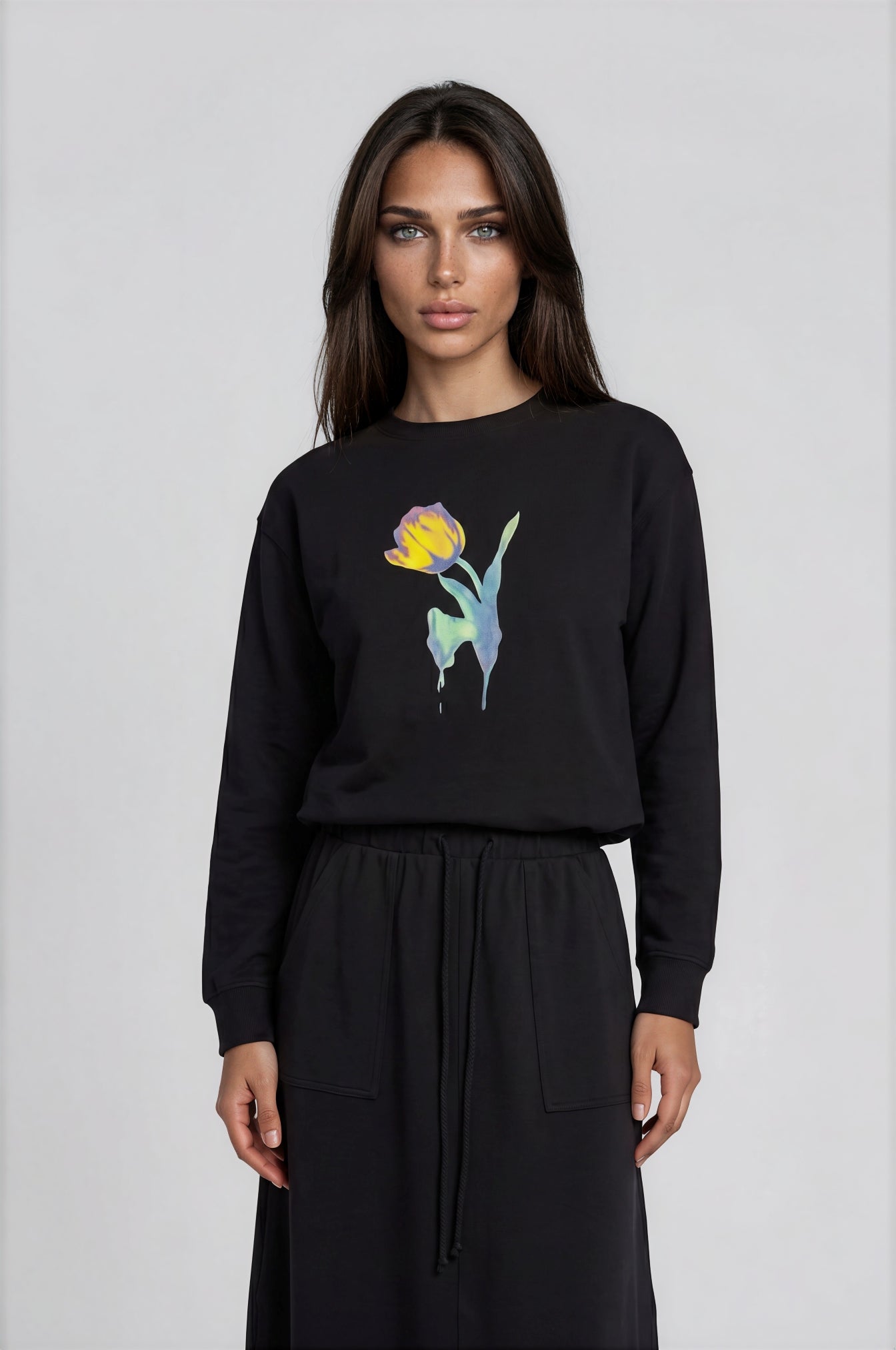 Black Sapphire Bloom Sweatshirt