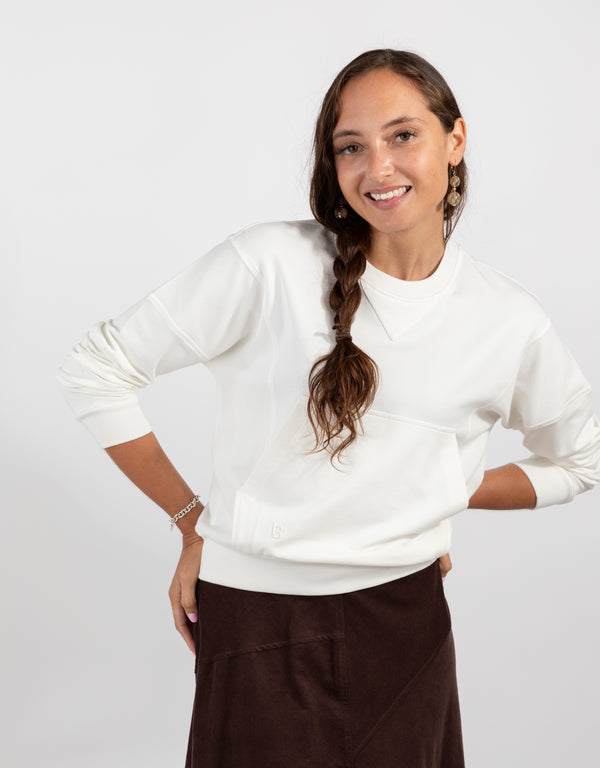 White Sweatshirt With Front Pocket