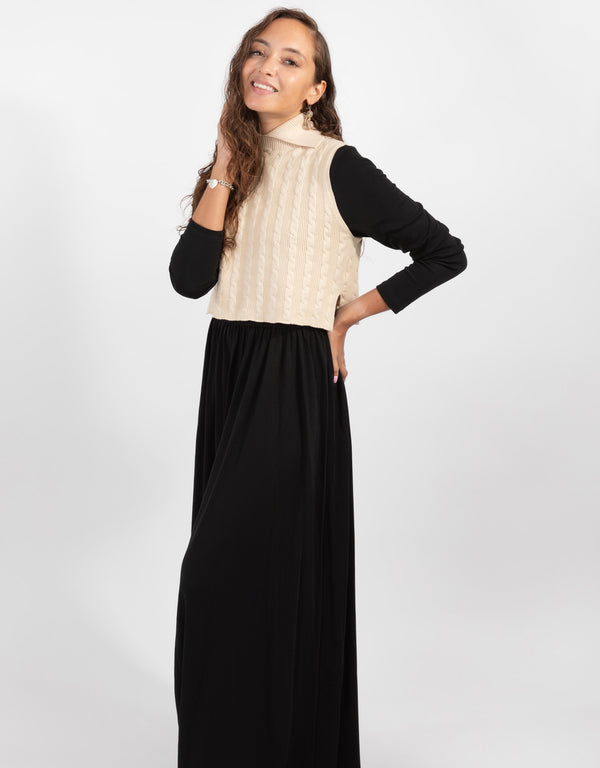 Maxi Dress With Beige Knit Vest