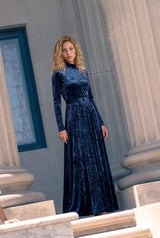 Elegant Navy Velvet Belted Maxi Dress