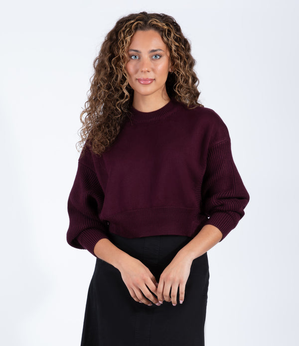 Plum Cropped Knit Sweater With Long Sleeves And Relaxed Fit
