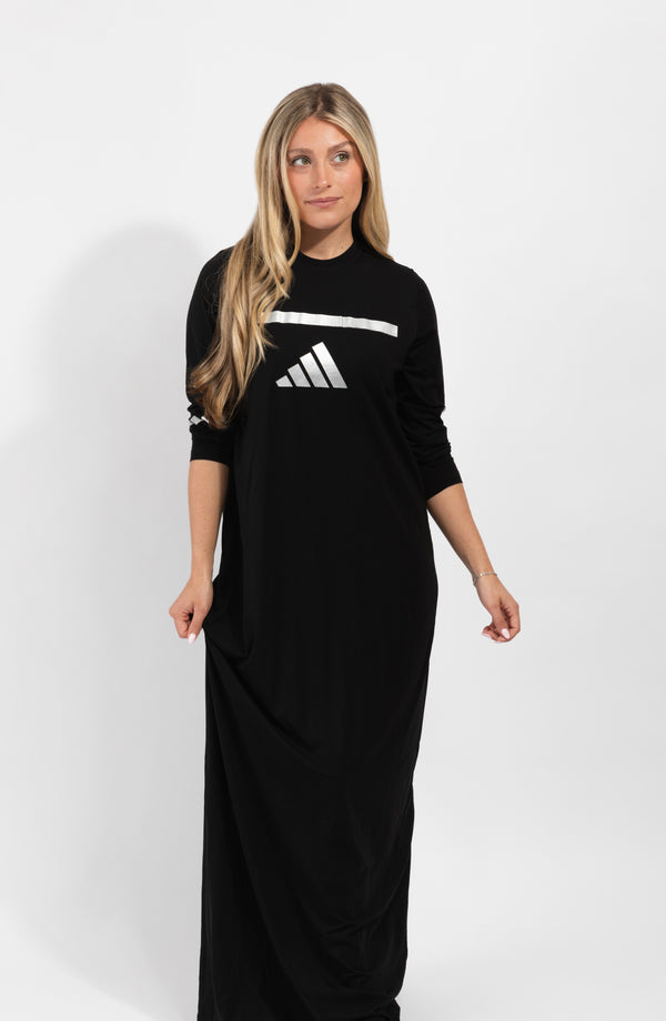 Pull On Nightgown with Sport Motif Black Silver