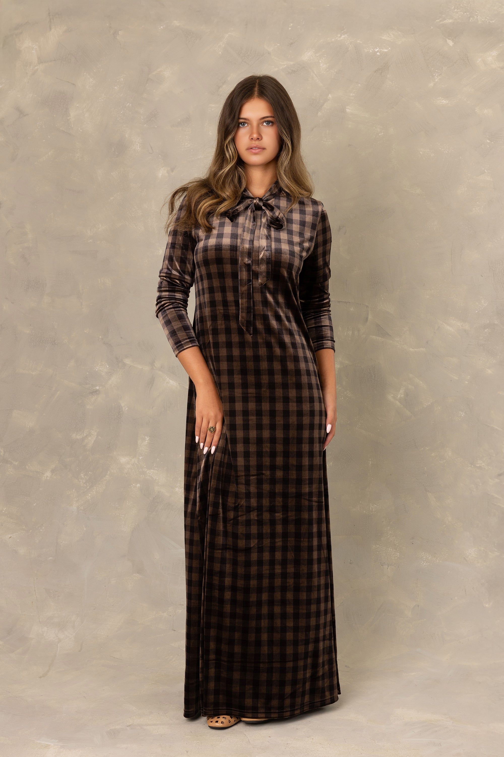 Brown plaid long sleeve velvet tie neck maxi dress.