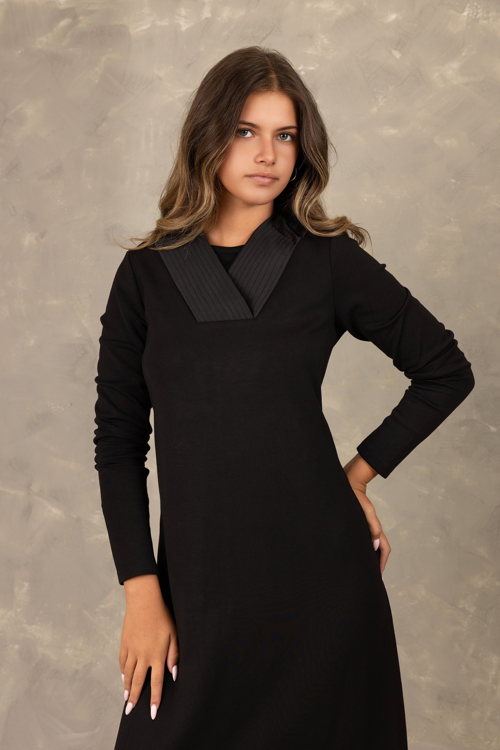 Black Pleated Collar Maxi Dress