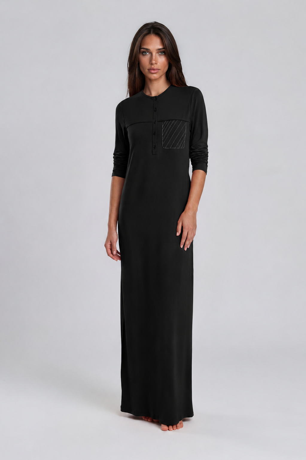 Signature Pocket Black Nightgown