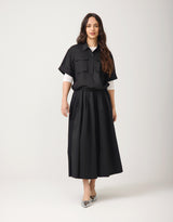 Bungee Button Top with Pockets Black