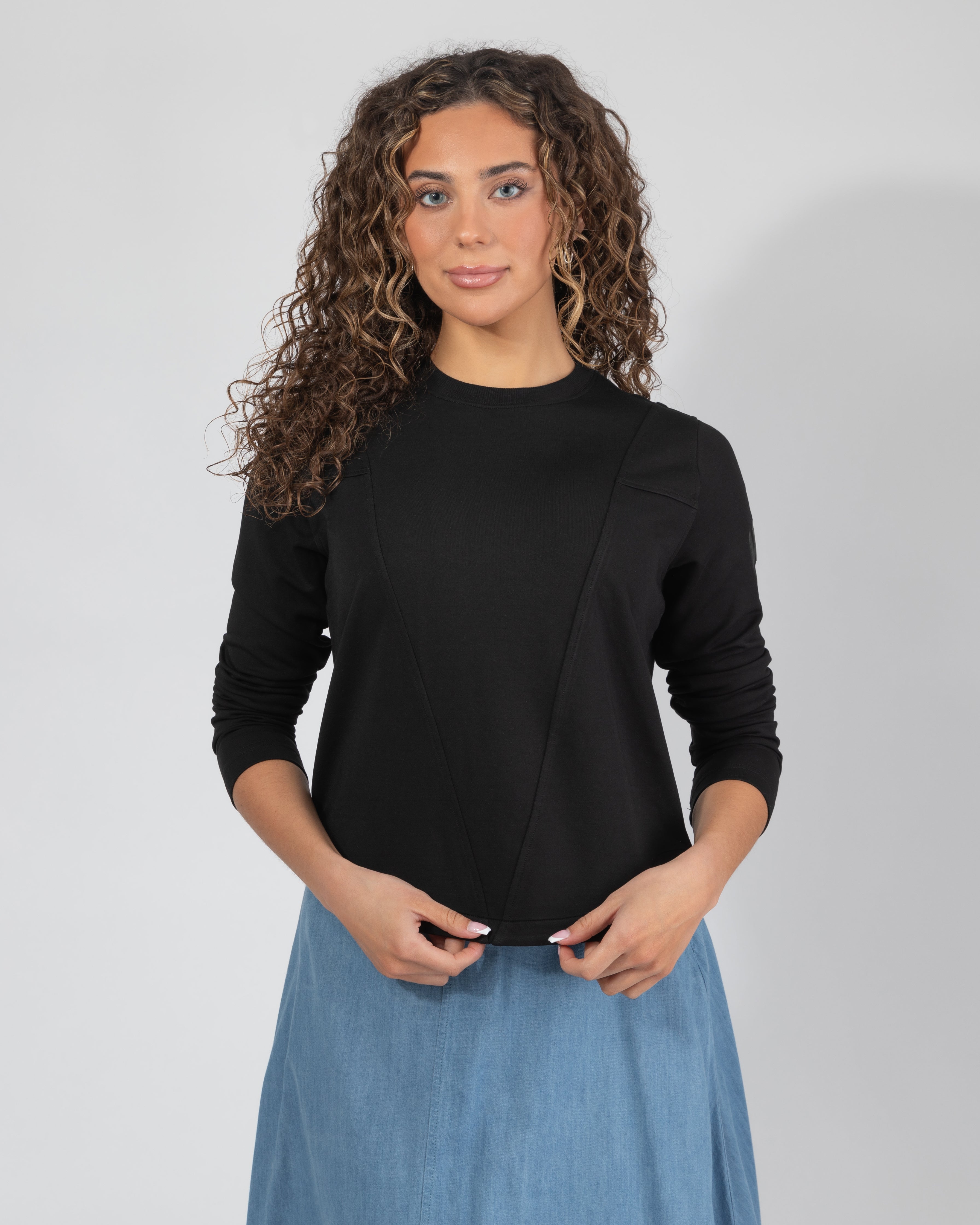 VividLines Relaxed Top