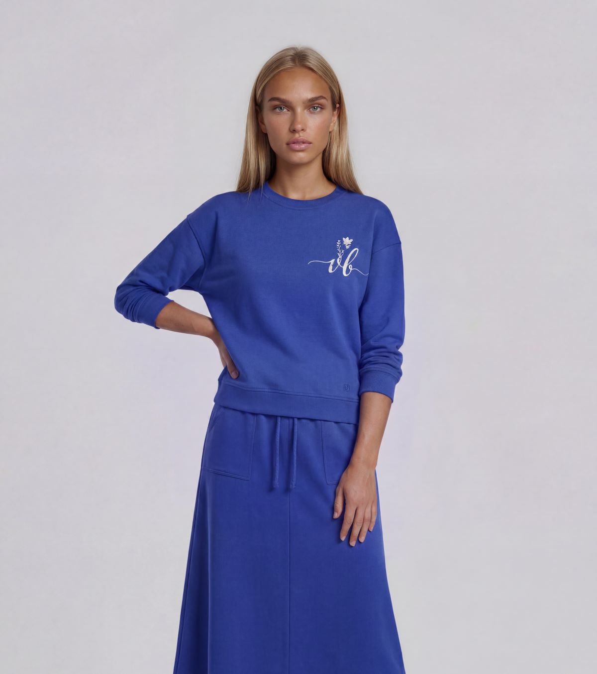 Scarlet Detail Lounge Top